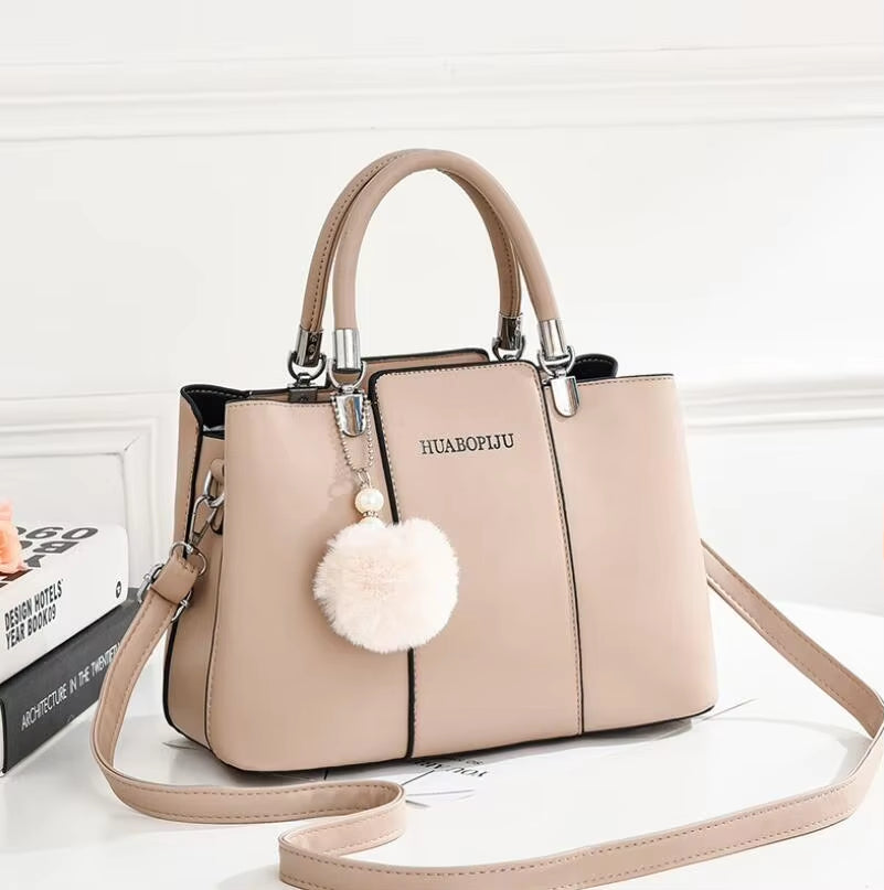 Luxury Women's Handbags: Versatile Messenger Bags in Autumn-Winter Candy Colors