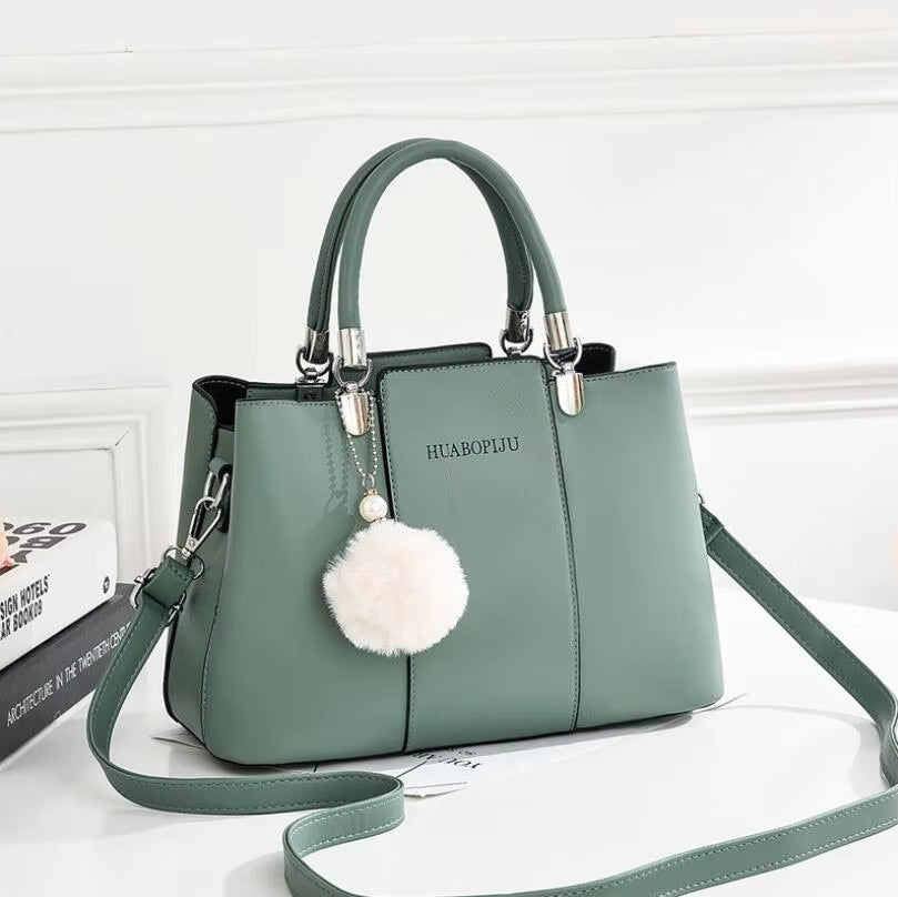 Luxury Women's Handbags: Versatile Messenger Bags in Autumn-Winter Candy Colors